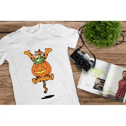 winnie the pooh tigger tee, halloween tigger pumpkin, halloween mickey ear, treat or trick, winnie halloween, disney cas