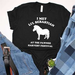 i met lil sebastian pawnee harvest festival parks and recreation shirt, parks and rec gifts, ben wyatt shirt, lil sebast