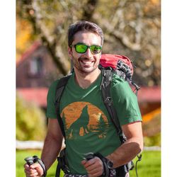 wolf t shirt,howling wolf,wolf shirt,black wolf t shirt,unisex tee