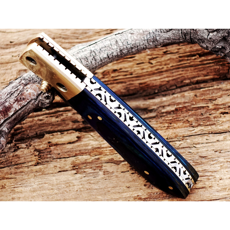 Damascus Pocket Knife.jpg