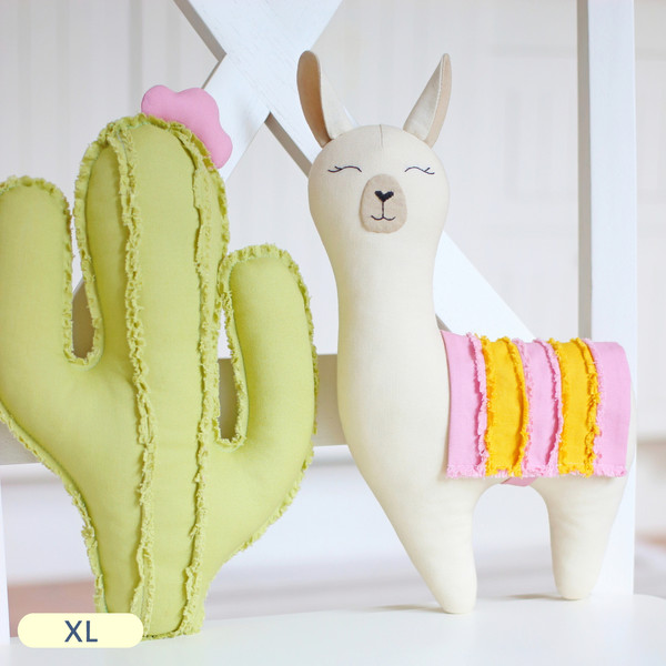 llama-cactus-sewing-pattern.jpg