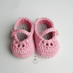 CROCHET Baby Booties PATTERN - Mary Jane Baby Shoes | Crochet Baby Slippers | Easy Crochet Pattern | Sizes 0 - 12 months