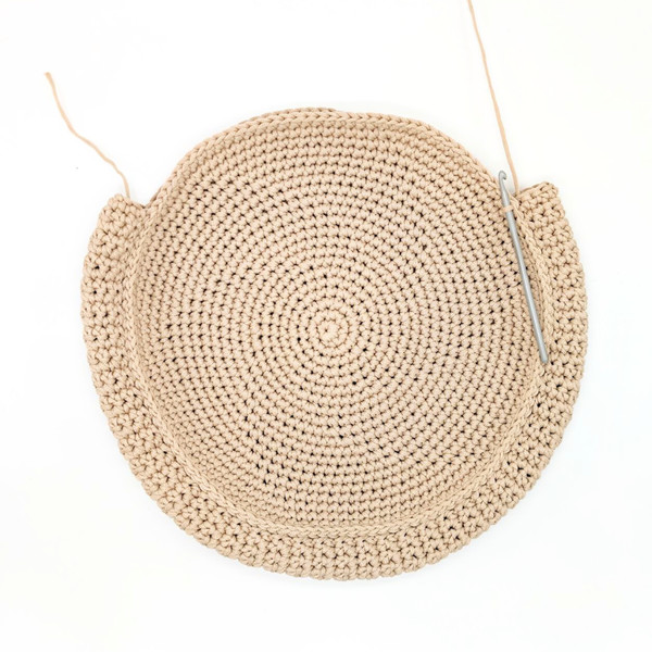 crochet round bag pattern (5).png