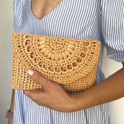 Easy crochet clutch bag pattern, straw summer purse beach raffia bag, envelope mini bag woman