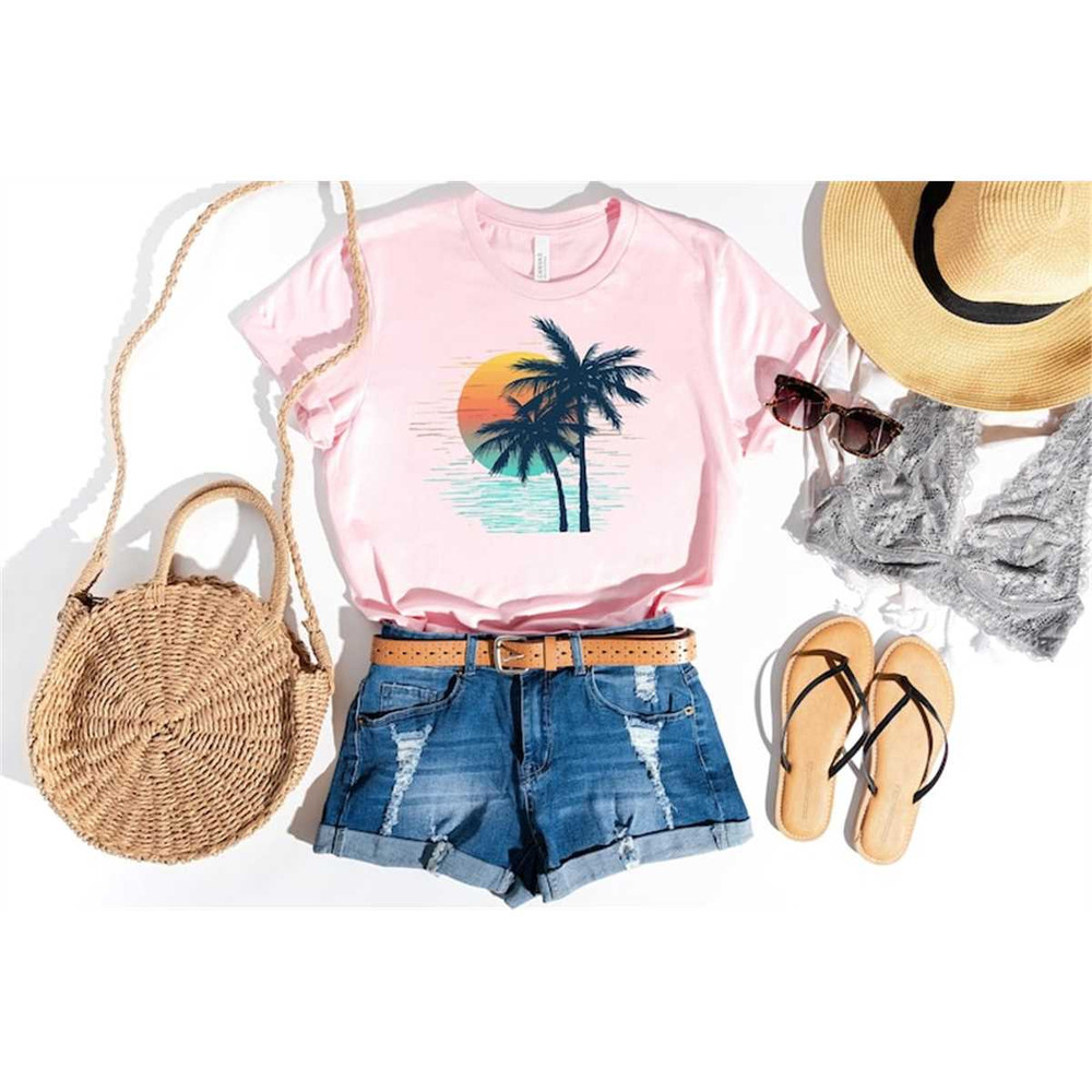 MR-23520231581-tropical-island-shirt-palm-trees-on-the-beach-palm-tree-image-1.jpg
