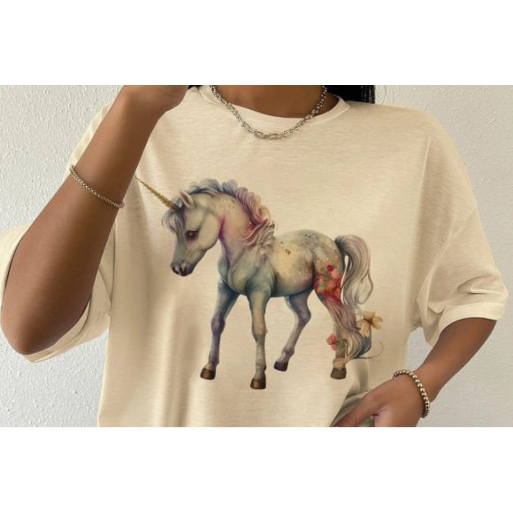 Magical-Unicorn-Watercolor-Clipart-Graphics-60457110-2-580x387.jpg