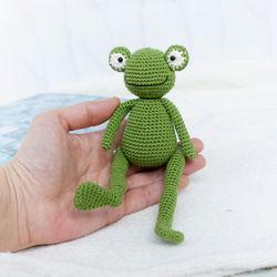 funny frog toy, green frog doll, frog stuffed animal doll, little soft toy for toddlers, gift for frogs lovers