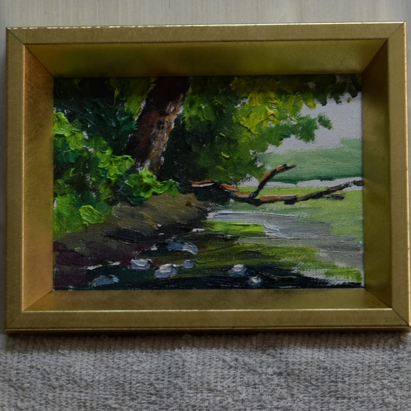 hand-painted-oil-painting-7-inch-picture-frame-serene-stream-forest-edge-01.jpg