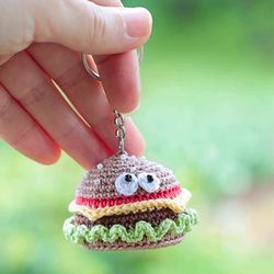 Cheeseburger keychain crochet pattern, crochet bag charm, DIY