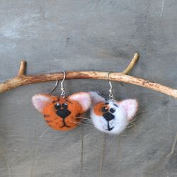 Cute cat earrings for women Needle felted wool cat Handmade animal jewelry Cat lover gift for girl