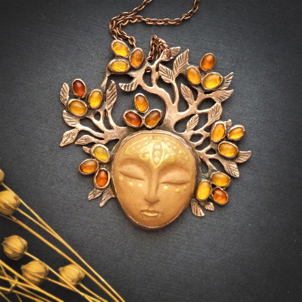 copper necklace, amber jewelry.JPG