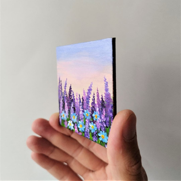 Acrylic-painting-wildflowers-fridge-magnet-side-view.jpg