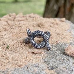 Snake ring, Sterling silver, Two snakes jewelry, Size 6 - 10 US, Made to Order, Reptile lover gift, Statement animal