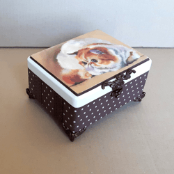 Wooden box with a painted cat. Brown polka dot jewelry box . Cute romantic gift for beautiful storage . Handmade work .