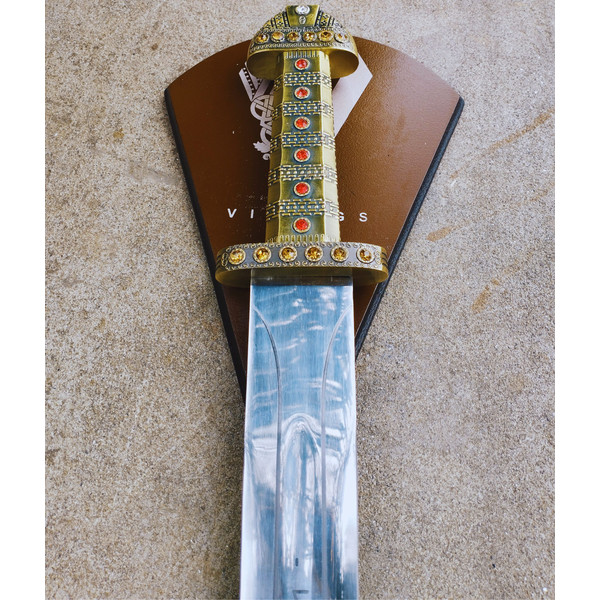 Medieval Sword, Viking Sword of King Ragnar Lothbrok, Battle Ready Sword, Vikings Ragnar, Fantasy Swords, Engraved Sword (3).jpg