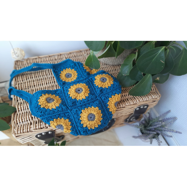 Crochet Sunflower Bag, Sunflower Tote, Market Bag, 2.jpg