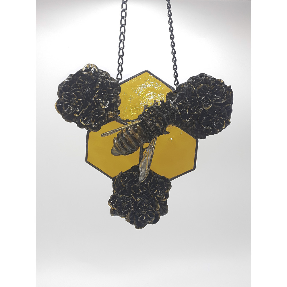 Stained Glass Bee Suncatcher Honeybee Stained Glass Plant Polymer Clay Honeycomb Decoration Lily Flower Ornament 8