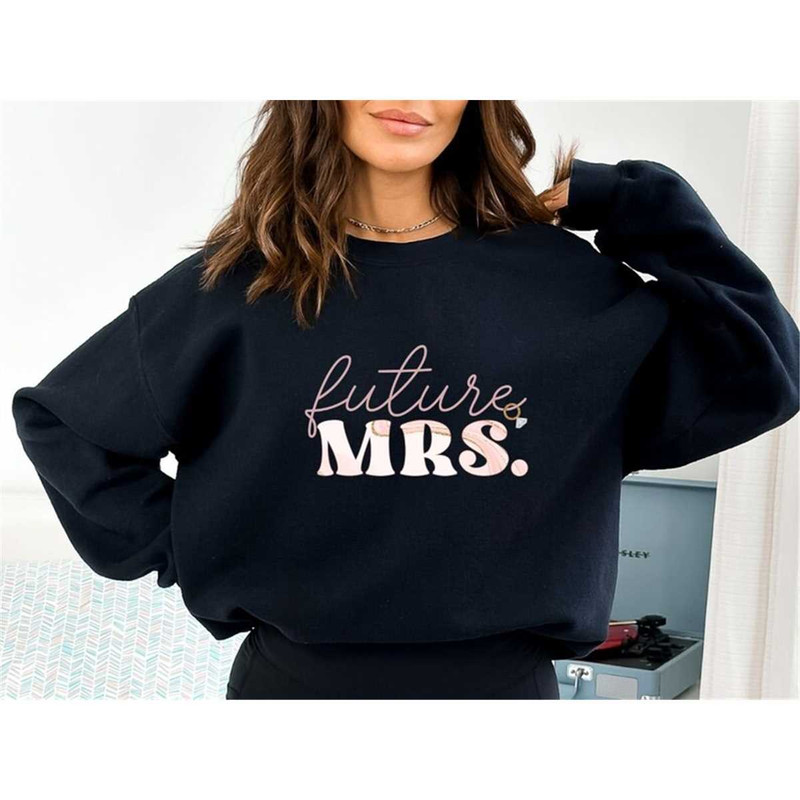 MR-2952023194056-custom-future-wife-sweatshirt-bride-to-be-sweater-bride-image-1.jpg