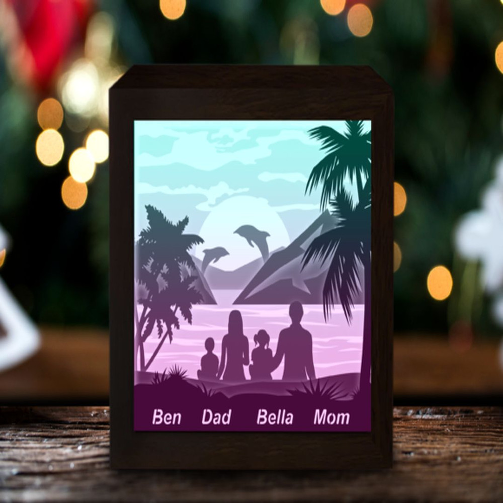 1080x1080_ Custom-Name-Family-Members-Light-Box-Graphics-27877417-1-1-580x441.jpg