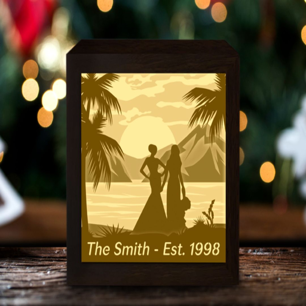 1080x1080_ Custom-Name-and-Year-Couple-Graphics-28000549-2-580x441.jpg