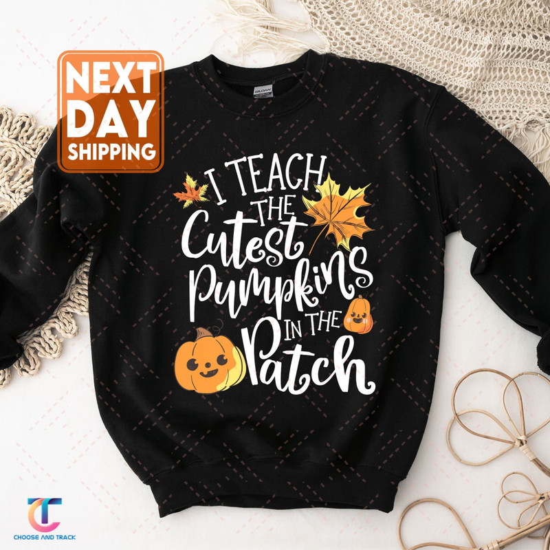 I Teach The Cutest Pumpkins In The Patch Sweatshirt, Teacher Halloween Shirts, Retro Halloween Teacher, Kindergarten Teacher Tee - 1.jpg