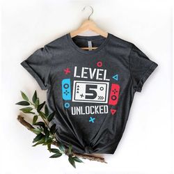 birthday shirt for gamers,level 5 unlocked birthday shirt,kids birthday shirt,birthday party shirt,5 years old gamer shi