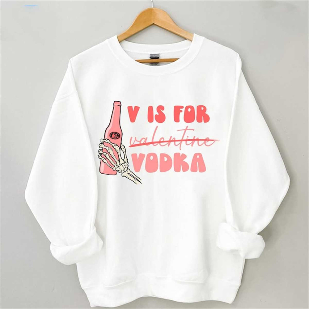 MR-3052023122137-v-is-for-vodka-sweat-valentine-shirt-xoxo-t-shirt-single-image-1.jpg