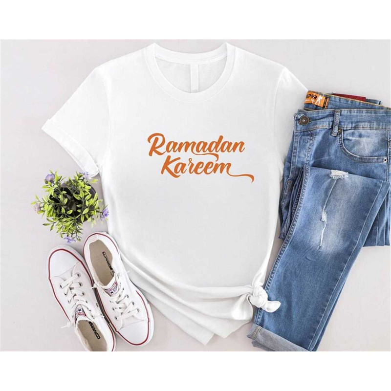 MR-3052023165731-ramadan-kareem-shirt-muslim-tshirt-muslim-gift-islamic-image-1.jpg