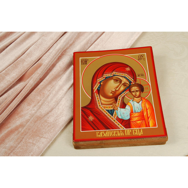 Hand painted Virgin of Kazan
