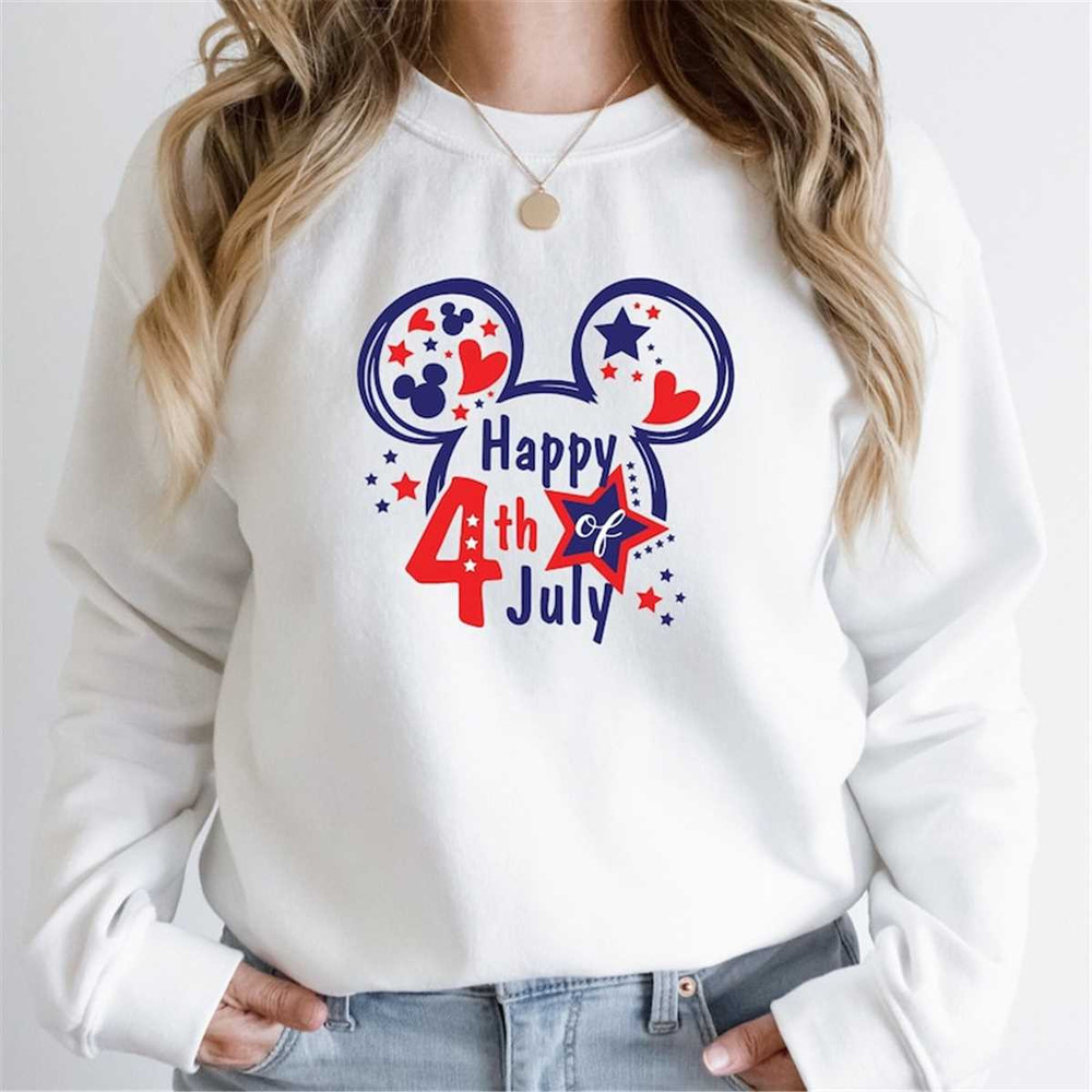 MR-31520239379-mickey-mouse-4th-of-july-sweatshirt-youth-crewneck-image-1.jpg