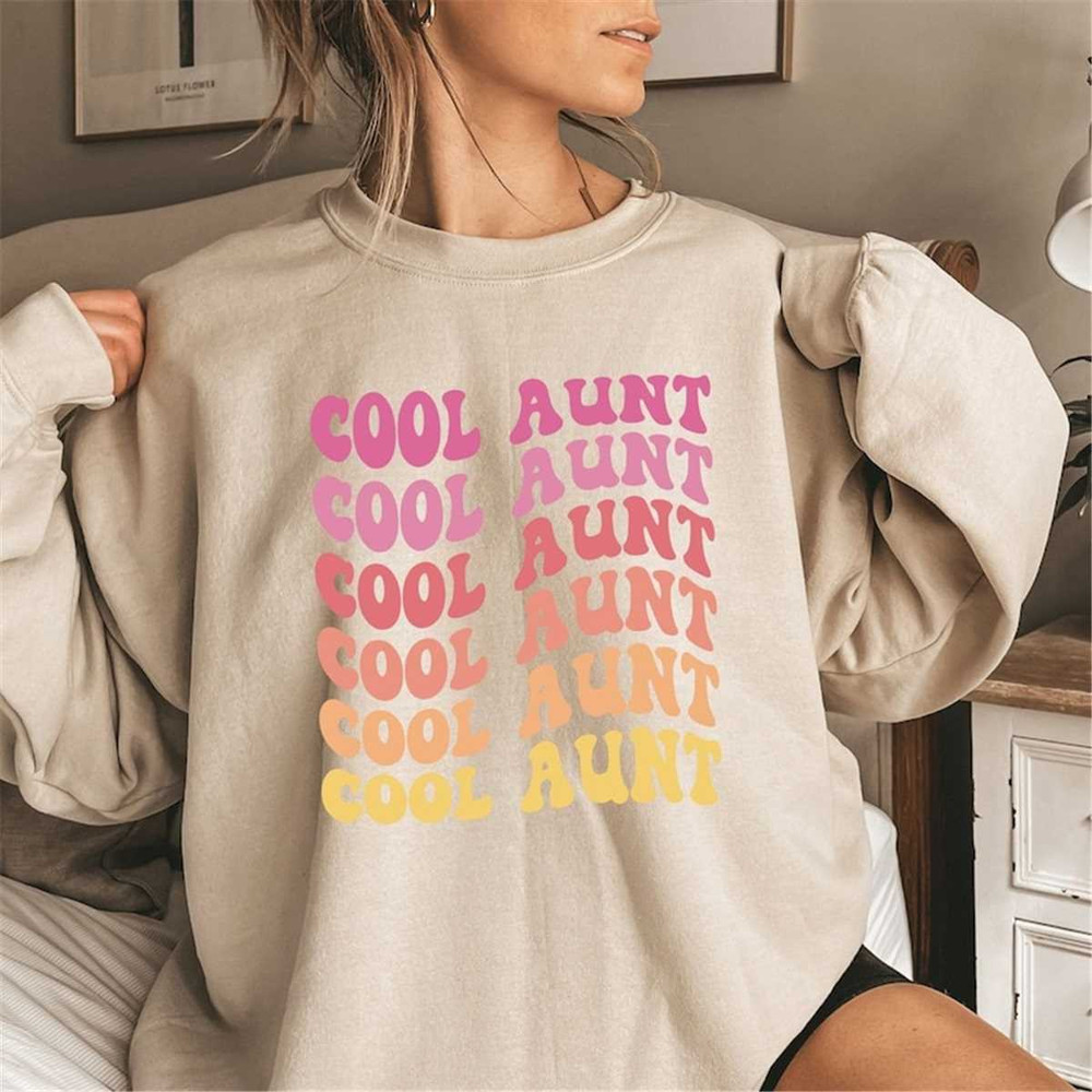MR-315202395256-cool-aunts-club-sweatshirt-aunt-gift-aunt-birthday-gift-image-1.jpg