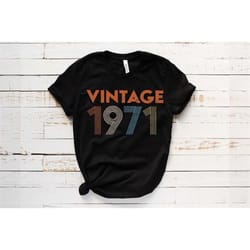 vintage 1971 t-shirt, est 1971 t-shirt, 50th birthday gift for mom, 50th birthday gift for women, 50th birthday gift for
