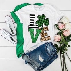 love shamrock shirt, glitter shamrock tee, st patricks day shirt, glitter lucky shirt, lucky tee, irish shirt