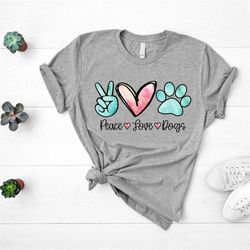 peace love dogs t-shirt, dog lover shirt, dog mom shirt, animal lover, fur mama shirt, pet owner gift, gift for dog mom,