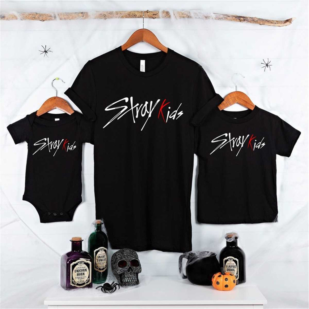 MR-315202311533-stray-kids-unisex-t-shirt-stray-kids-kpop-shirt-stay-fandom-image-1.jpg