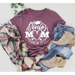 cute senior mom class of 2023 shirt,senior graduation ceremony shirt,2023 graduate,mom matching,gift shirt for mom,2023