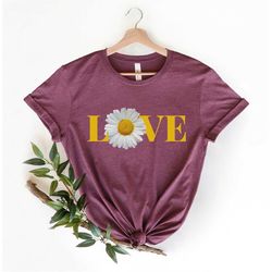 daisy love shirt, love shirt, daisy shirt, daisy tee, cute daisy shirt, flower shirt, floral shirt, floral tee, gift for