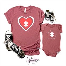 mommy and me heart matching set, missing piece set, mom and child olive green, t-shirt and one piece, baby shower new mo