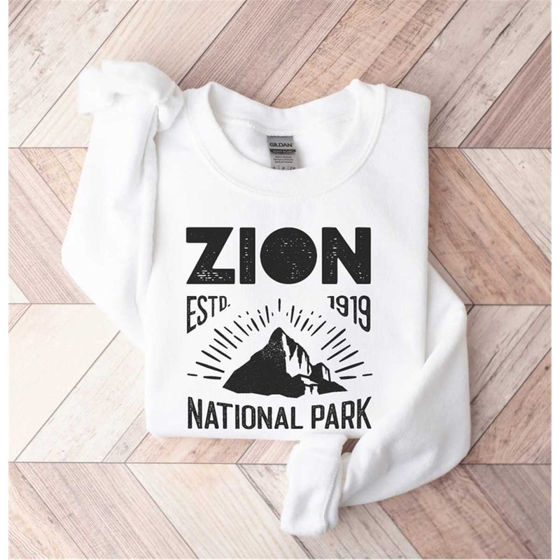 MR-26202305915-national-park-shirt-zion-sweatshirt-vintage-shirt-retro-image-1.jpg