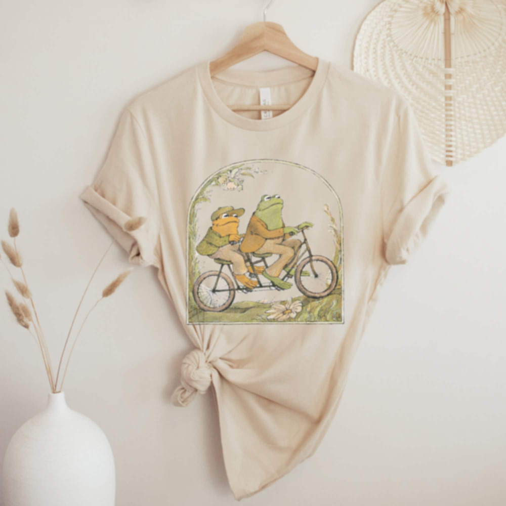 Frog And Toad Crewneck Shirt and Sweatshirt, Vintage Classic Book T-shirt & Sweatshirt, Cottagecore Aesthetic tee - 1.jpg