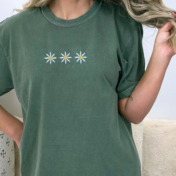 Embroidered Daisy Comfort Colors Shirt, Daisy Shirt, Comfort Colors Shirt, Comfort colors T shirt, Embroidered T shirt, Embroidered Comfort - 2.jpg
