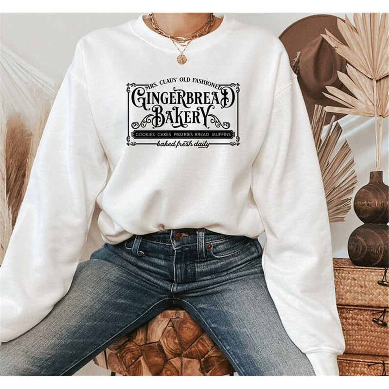 MR-36202318300-gingerbread-bakery-sweatshirt-vintage-christmas-baking-image-1.jpg