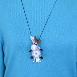 Funny horse cowboy 3d keychain Handmade needle felted bag charm Car key chains for women Horse necklace pendant