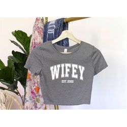 wifey crop shirt, bachelorette tee, gift for bride, best honeymoon crop, bride shirt, bridal shower t-shirt, engagement