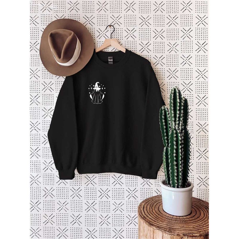 MR-362023202449-cute-ghost-sweatshirt-pocket-ghost-sweater-halloween-ghost-image-1.jpg