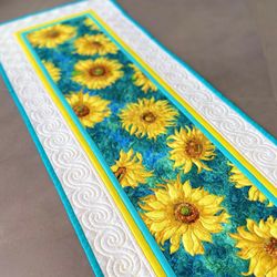 SUNFLOWER TABLE RUNNER, Summer Table Decor, Turquoise Quilted Table Topper, Farmhouse Table Quilt Handmade, Home Accents