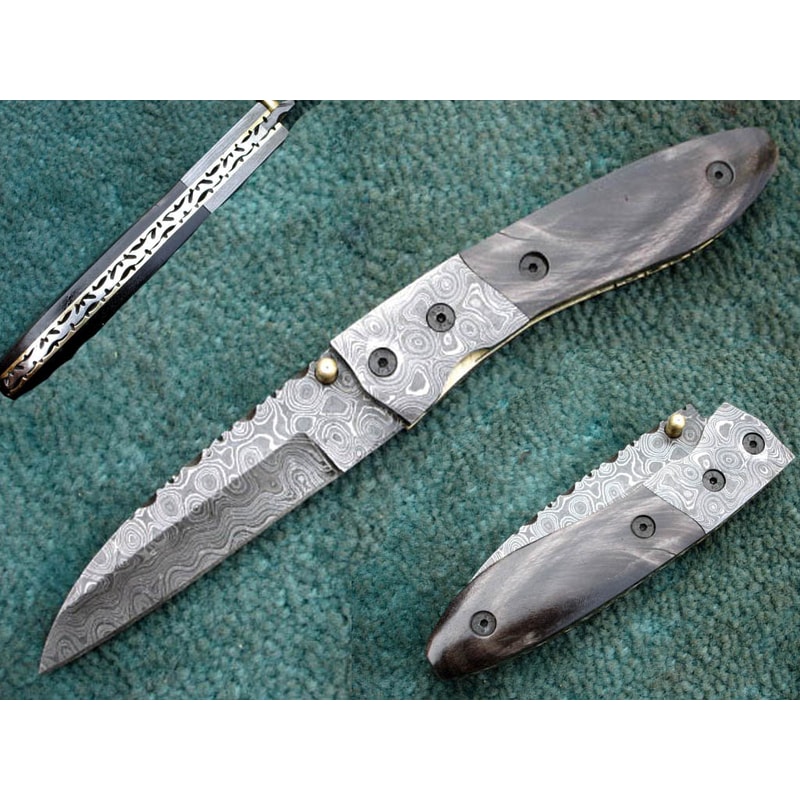 Folding Knife.jpg