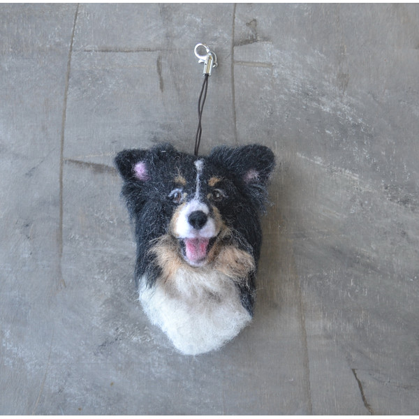 Handmade-dog-keychain-Custom-pet-portrait-from-photo-bag-charm-Needle-felted-wool