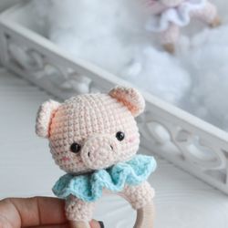 Pig baby rattle crocheted teether toy, amigurumi pink pig for newborn