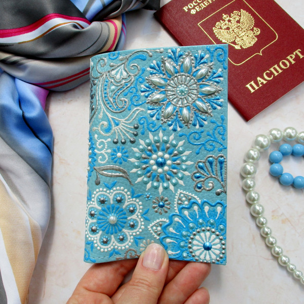 light-blue-leather-passport-cover.JPG
